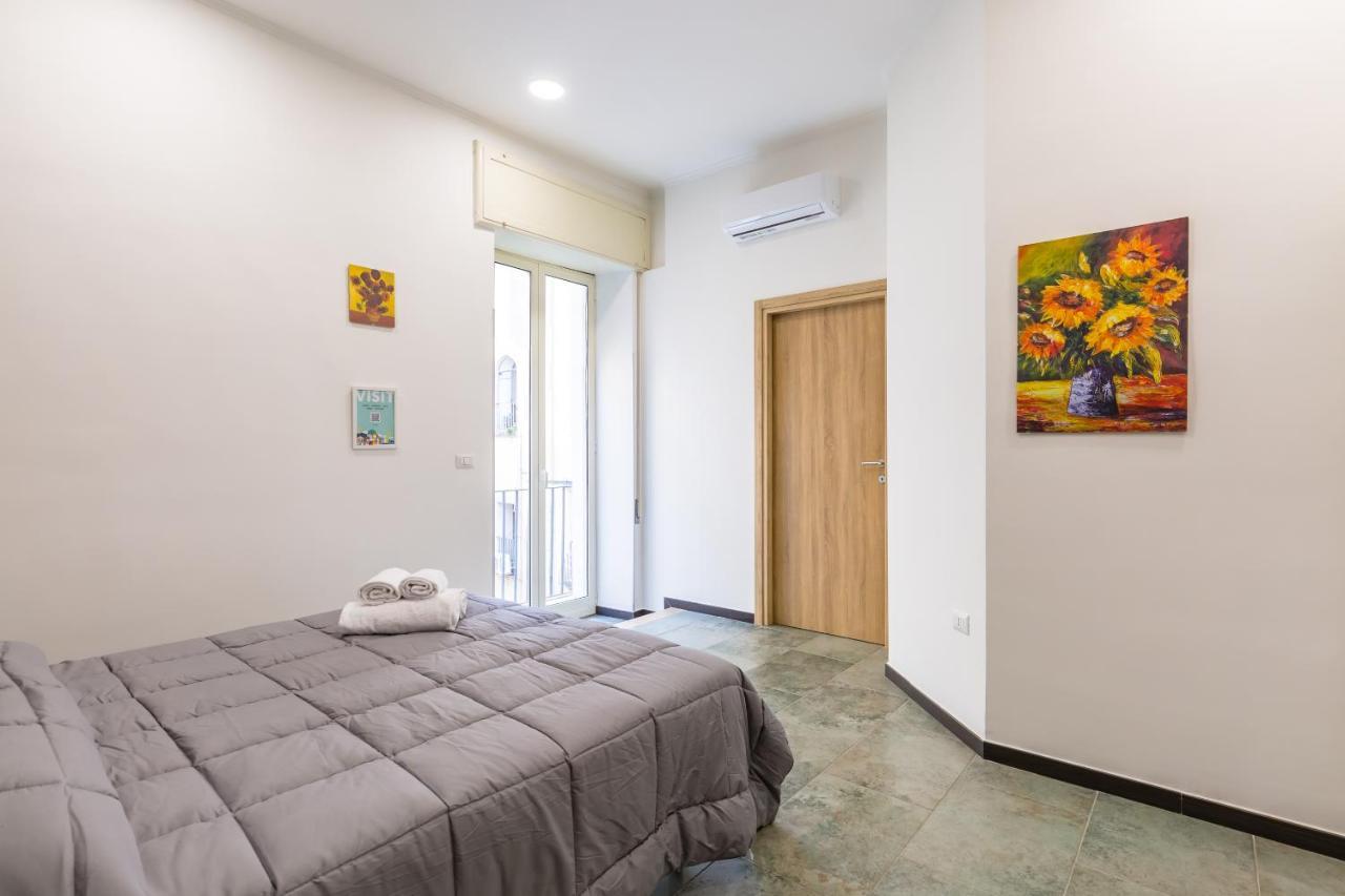 Gelso Complex Studios And Flat By Napoliapartments Esterno foto