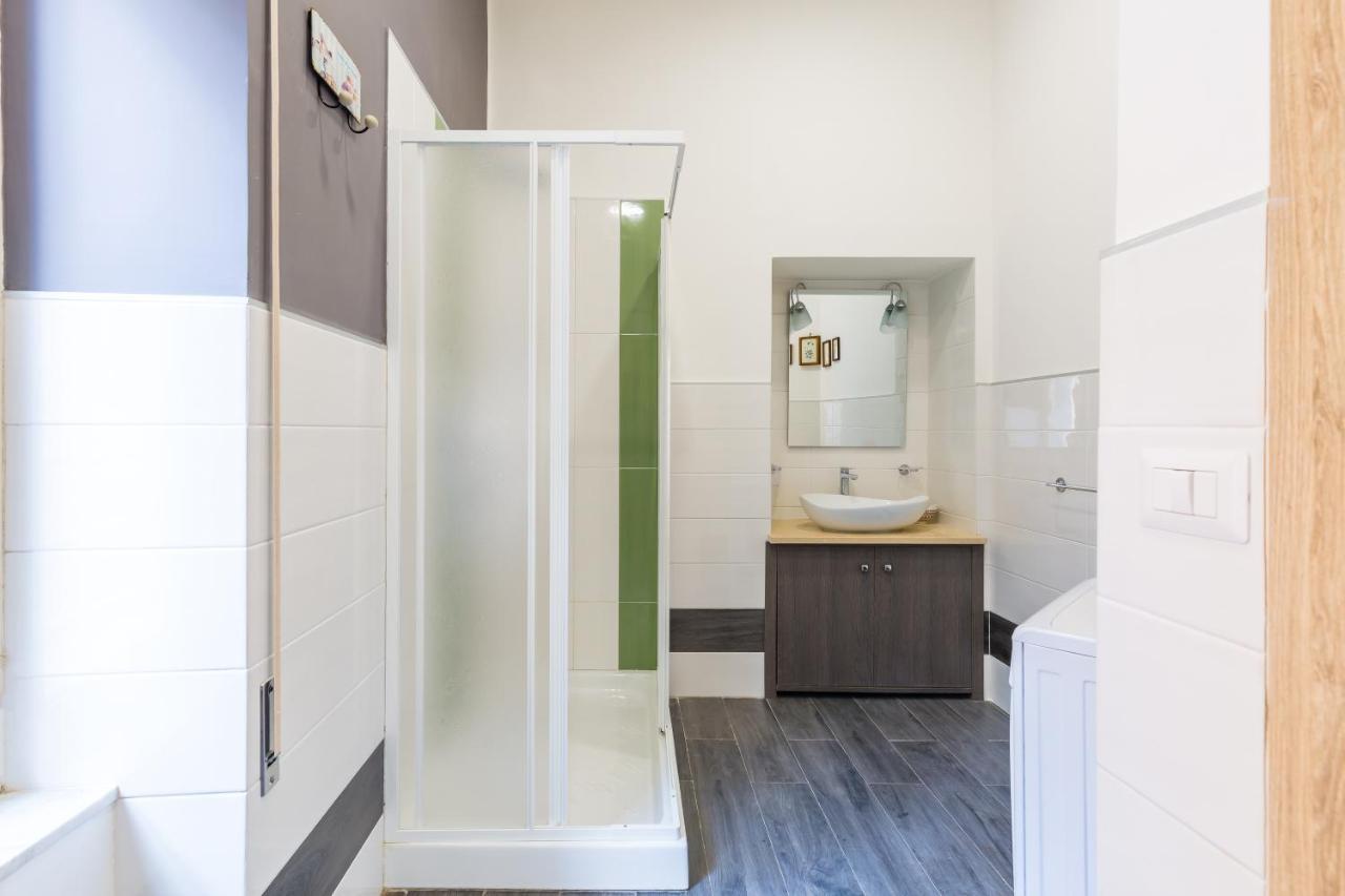 Gelso Complex Studios And Flat By Napoliapartments Esterno foto