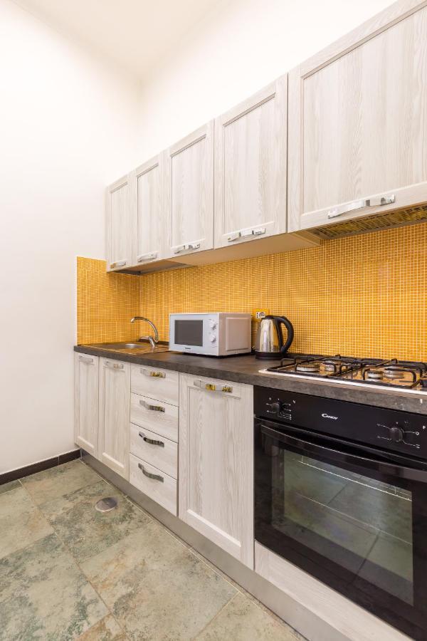 Gelso Complex Studios And Flat By Napoliapartments Esterno foto
