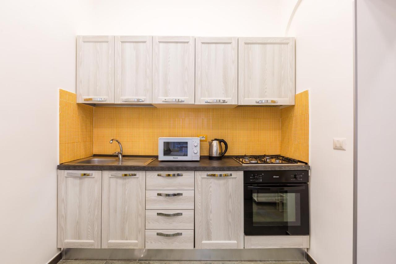 Gelso Complex Studios And Flat By Napoliapartments Esterno foto