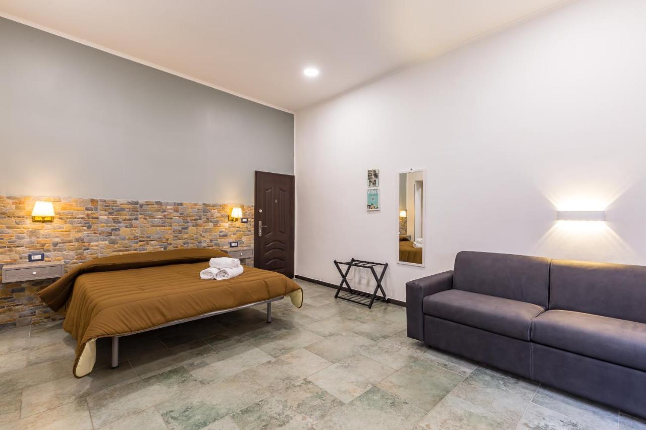 Gelso Complex Studios And Flat By Napoliapartments Esterno foto